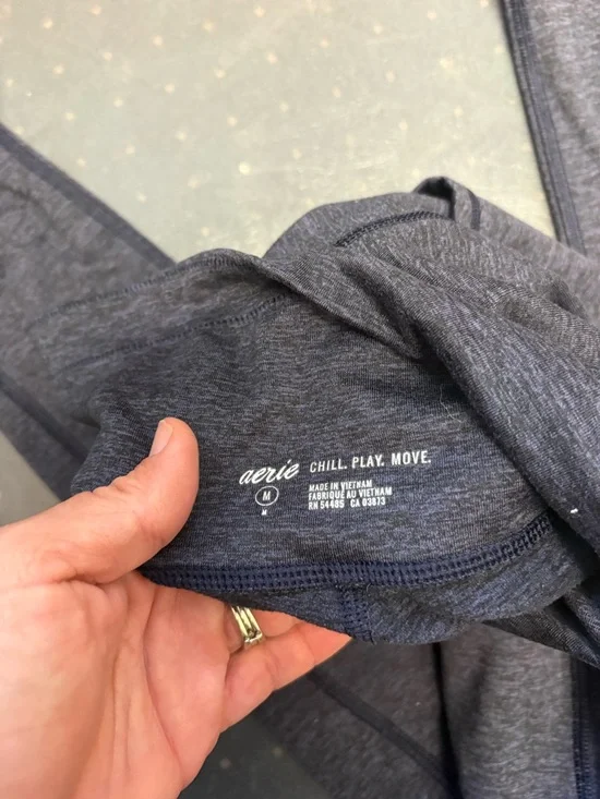 Aerie heathered blue pocket leggings - Picture 3 of 3
